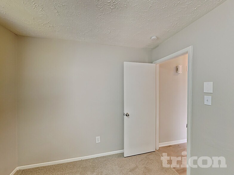 Building Photo - 18603 Bridoon Dr