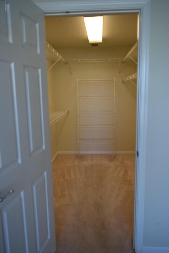 Building Photo - 1783 Dittmer Cir SE