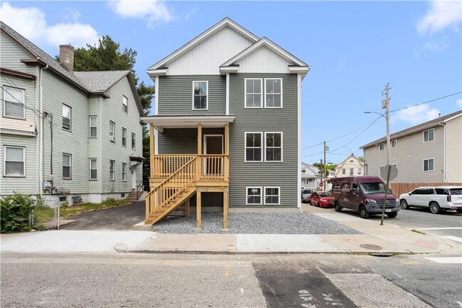 Building Photo - 90 Berkshire St