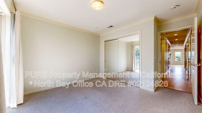 Building Photo - 3051 San Bruno Ave