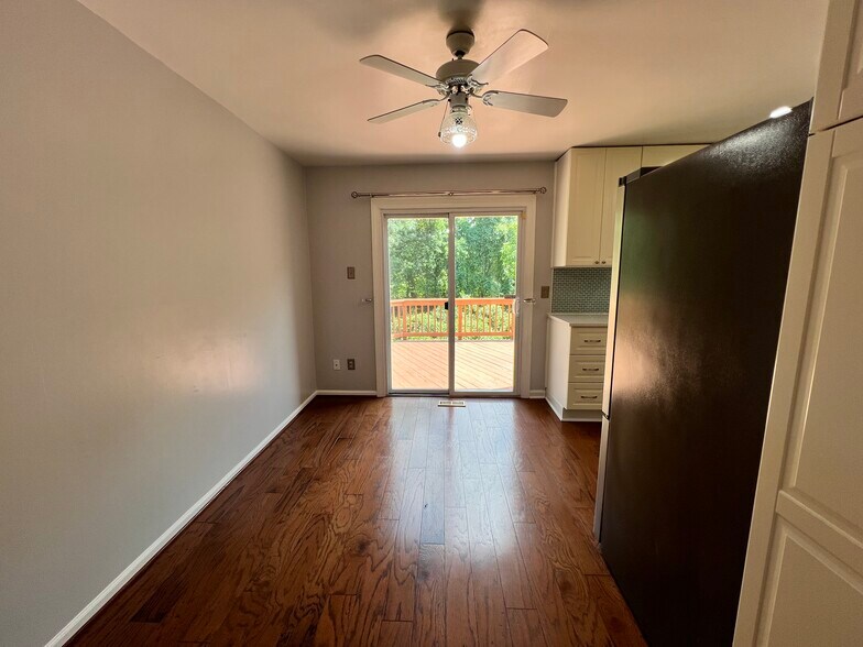 Building Photo - 2723 Carter Farm Ct