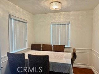 Building Photo - 1022 Birchcroft St E