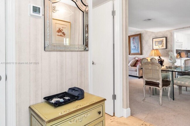 Primary Photo - 1200 S Flagler Dr