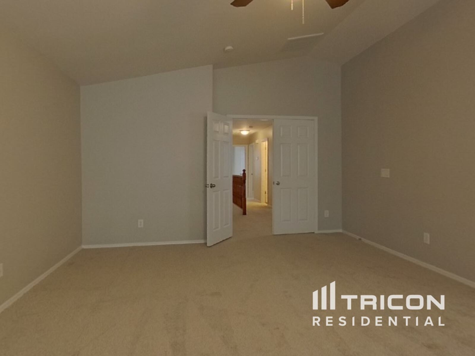 Building Photo - 35002 N Bandolier Dr