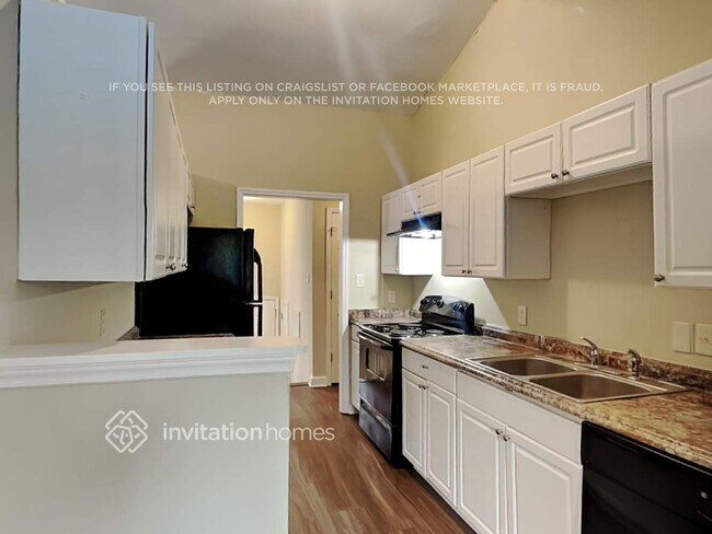 Building Photo - 9806 Leatherwood Ct