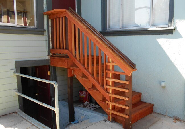 Building Photo - 1308 Marin Ave