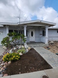 Building Photo - College Area Home, 3bd 2bath 1850Sqft, 2ca...