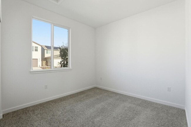 Building Photo - 3730 Benicia Ave