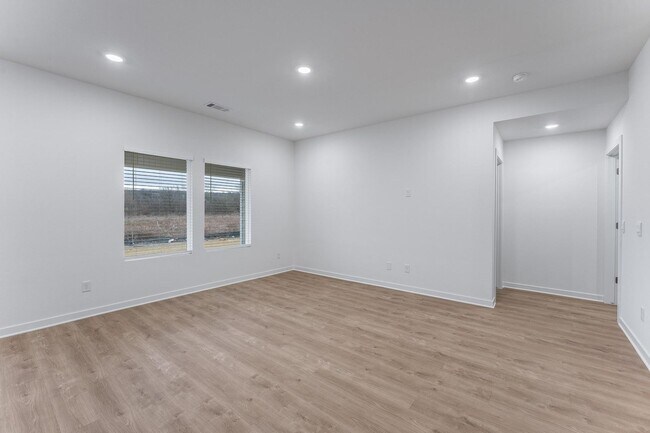 Building Photo - Beautiful New Construction Home – Ready for Immediate Move-In!