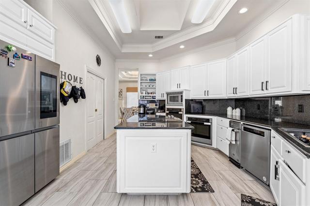 Building Photo - 200 Mill Crossing W