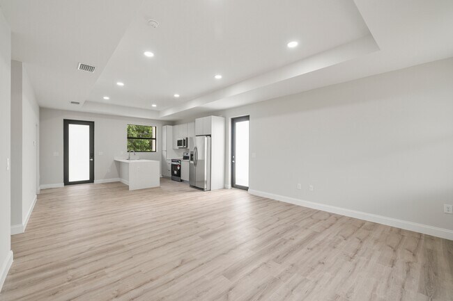 Building Photo - 3302 56th St W