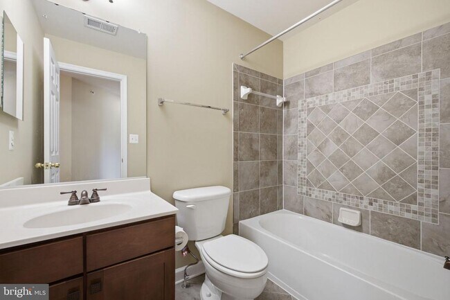 Building Photo - 4473 Beacon Grove Cir