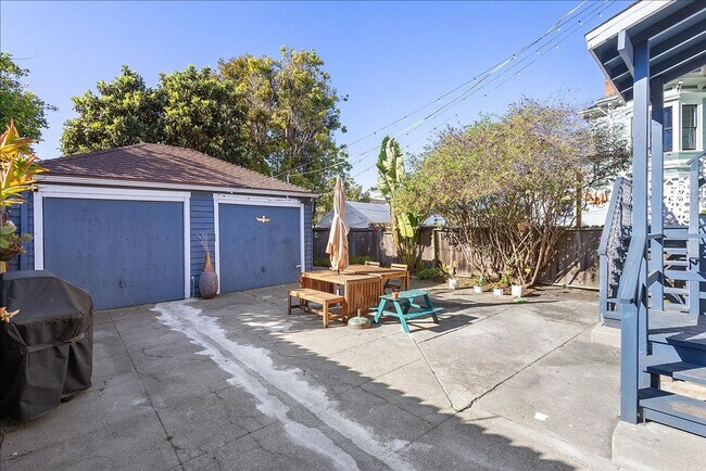 Building Photo - 1517 Willow St