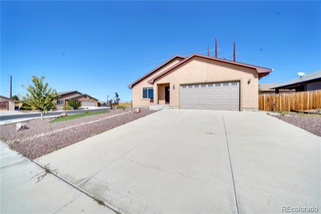 Building Photo - 25 Arrowsmith Dr
