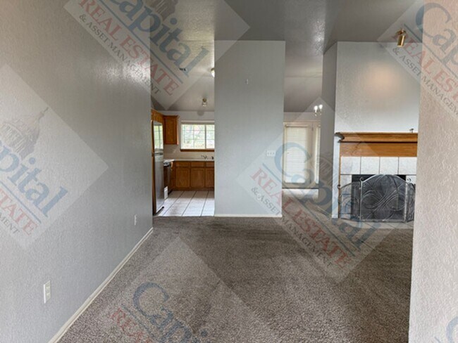 Building Photo - 1720 Briarcreek