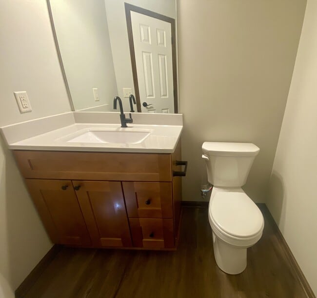 Building Photo - 134 Samuel Ave