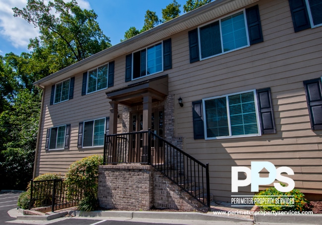 Building Photo - 2145 Bolton Rd NW