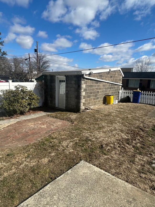 Building Photo - 4 bedrooms in Susquehanna Schools - Sectio...