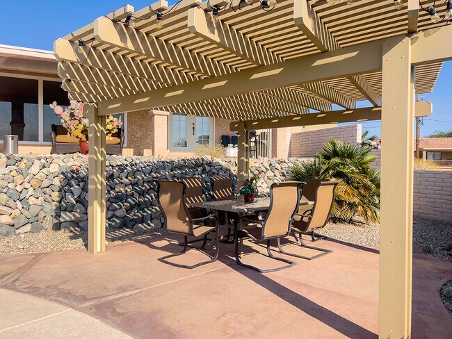 Building Photo - 3853 Lodestar Ln