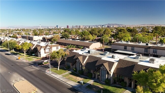 Building Photo - 6544 Ironbark Ln