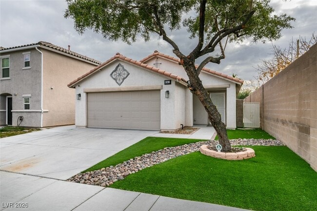 Building Photo - 6341 W Haleh Ave