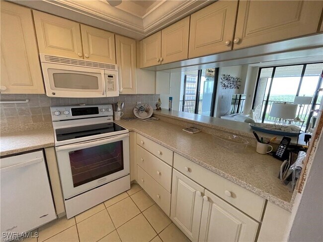 Building Photo - 26171 Hickory Blvd