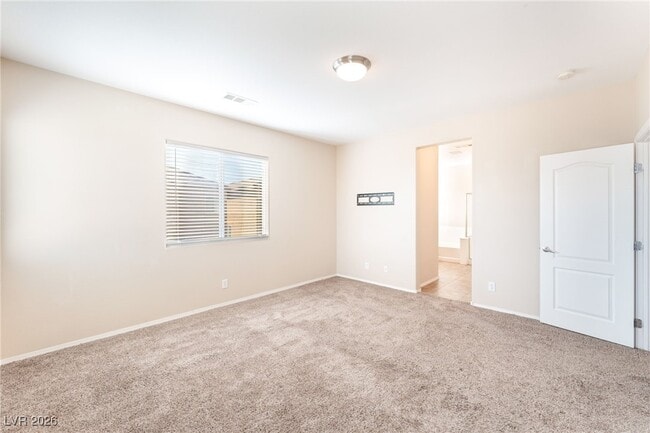 Building Photo - 10625 Mt Jefferson Ave