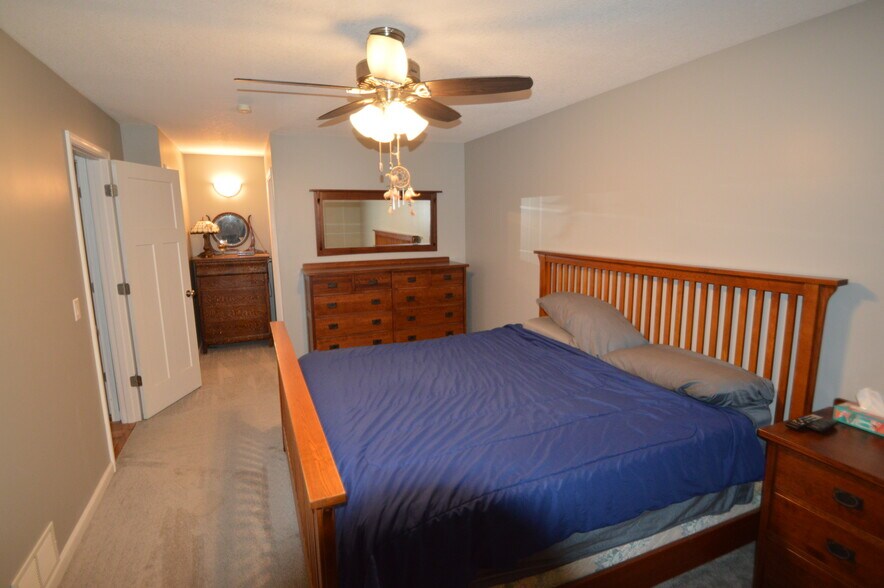 Building Photo - 288 97th Ln NE