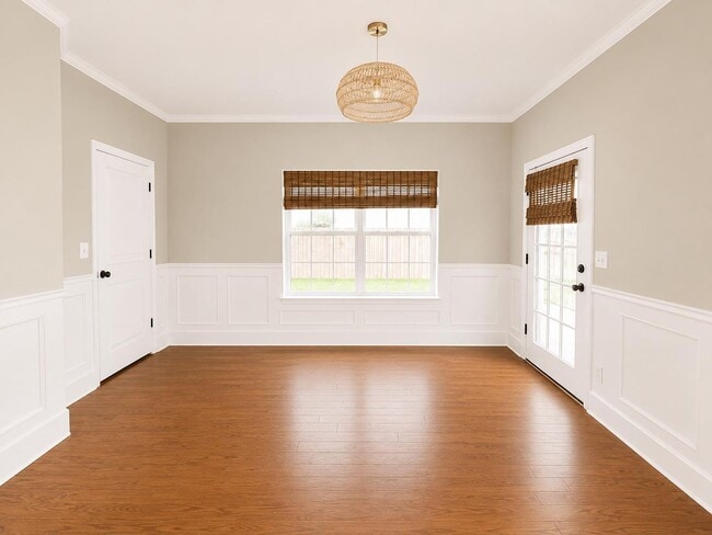 Building Photo - Beautiful Woodward Park 3/3 in Gated Community