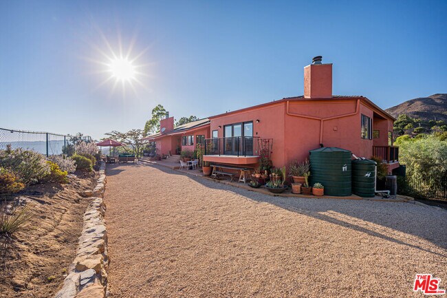 Building Photo - 34136 Mulholland Hwy