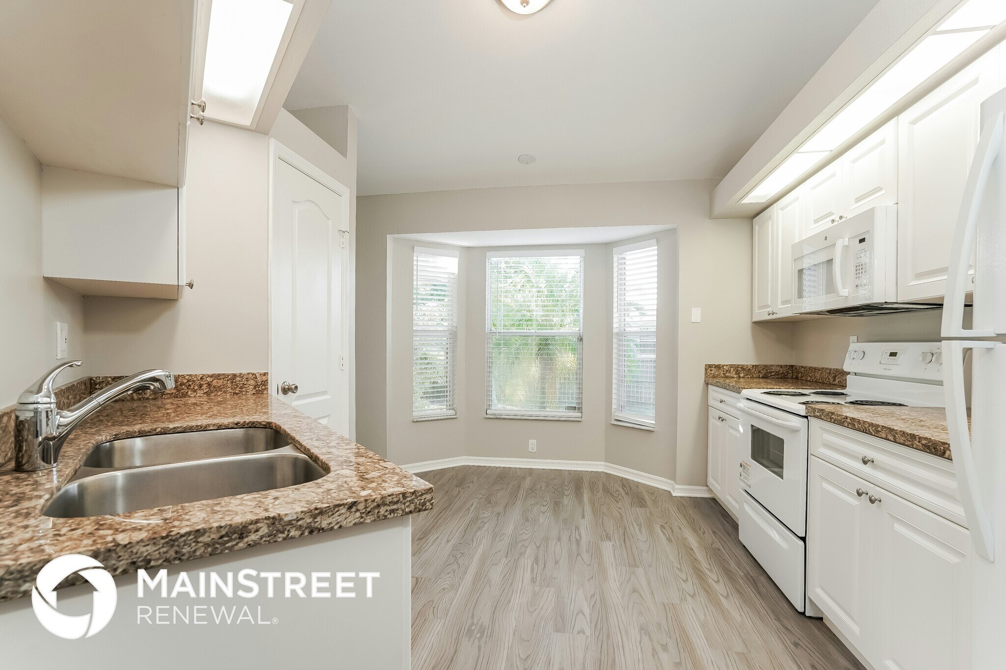 Building Photo - 9100 Caloosa Rd