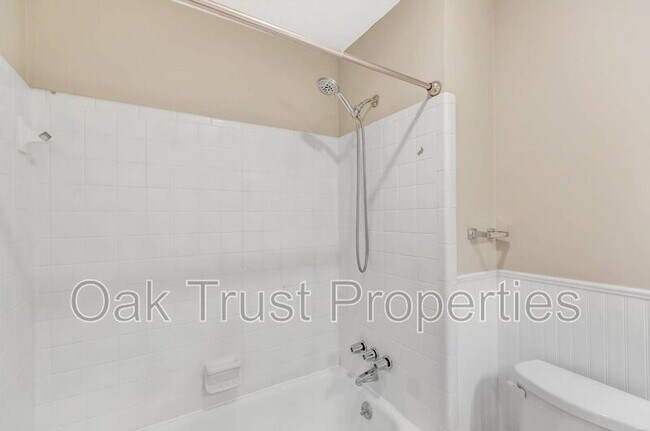 Building Photo - 2492 Pintail Dr