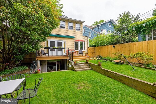 Building Photo - 3512 35th St NW