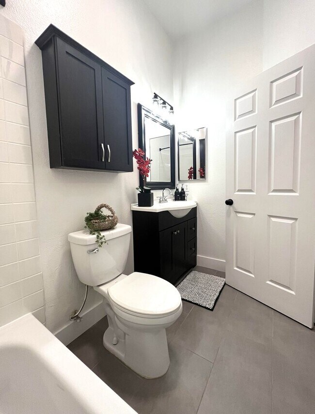 Building Photo - 5138 Windham Way