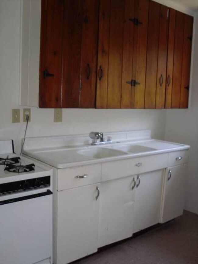 Building Photo - **Charming 2-Bedroom Home in Tempe**
