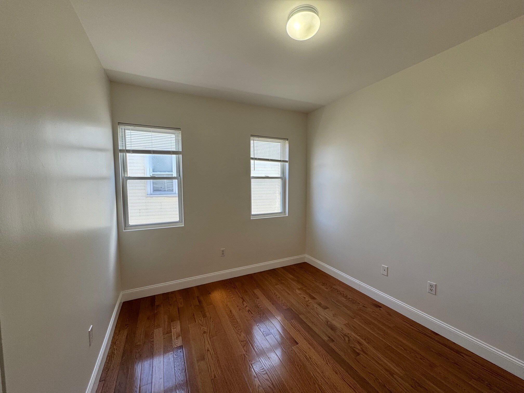 Building Photo - 360 Somerville Ave