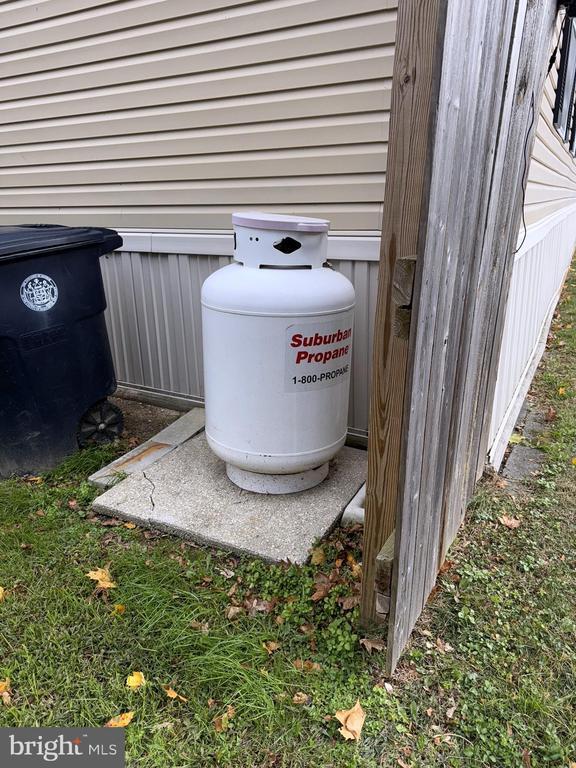 Building Photo - 1616 N Main St