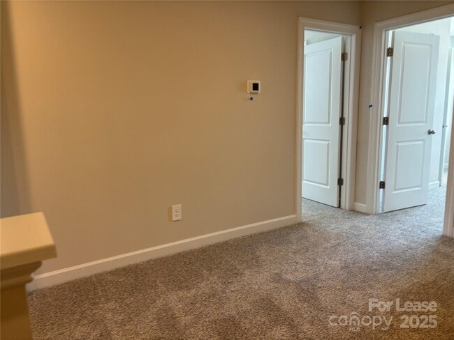 Building Photo - 1739 Braemar Vlg Dr