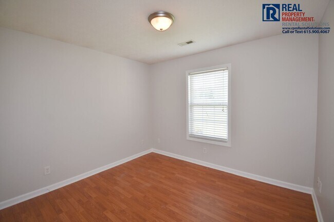 Building Photo - 6000 Bridgewater Dr