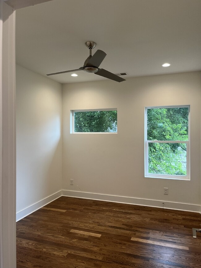Building Photo - "Charming 4-Bedroom Nashville Oasis with E...