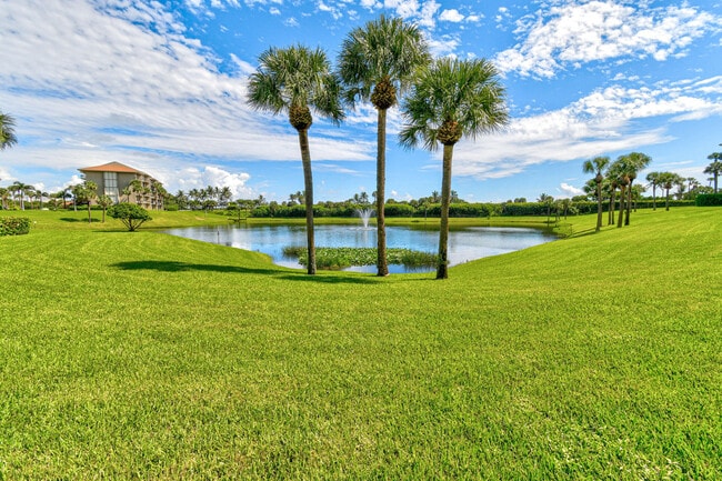 Building Photo - 501 S Seas Dr