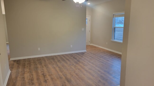 Living room - 118 Wilson St