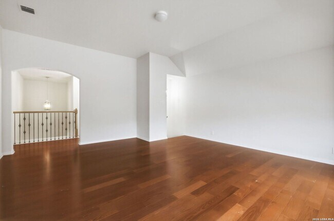 Building Photo - Spacious 5-Bedroom Home for Lease in Desirable Cibolo Location!