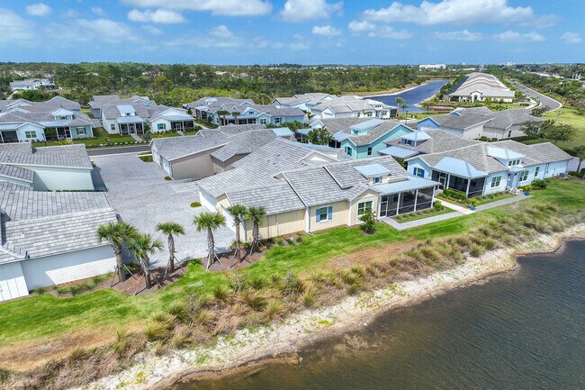 Building Photo - 7018 Saona CT