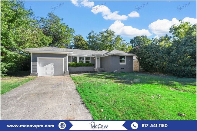 Building Photo - 2517 Tisinger Ave