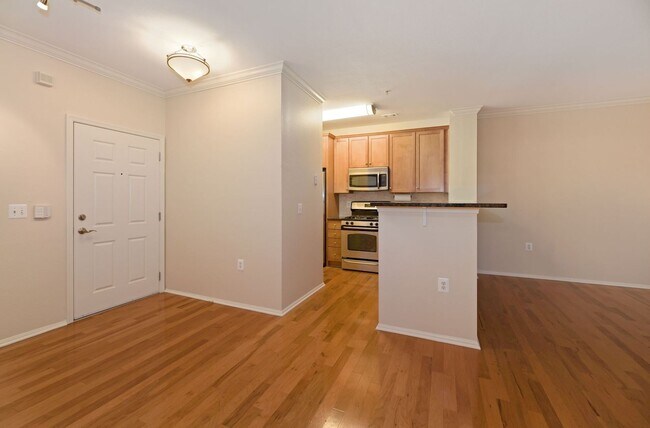 Building Photo - 1 Bed 1 Bath - North Bethesda Condo - 1 Reserved Parking Space