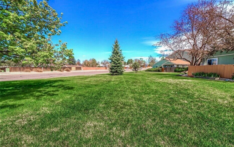 Condo is located off of Chambers - 4571 S Hannibal St