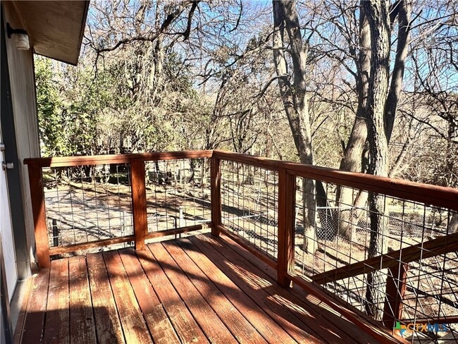 Building Photo - 899 Hillyer St