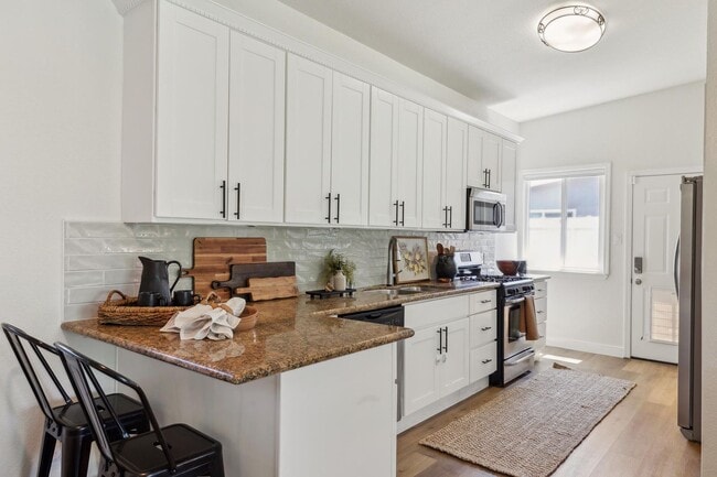 Building Photo - Full Remodeled Single-Level Home in San Rafael