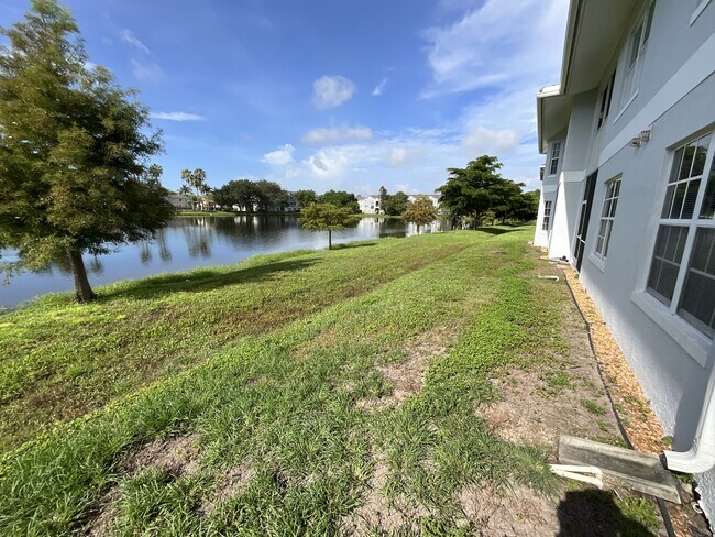 Building Photo - 8312 Bernwood Cove Loop